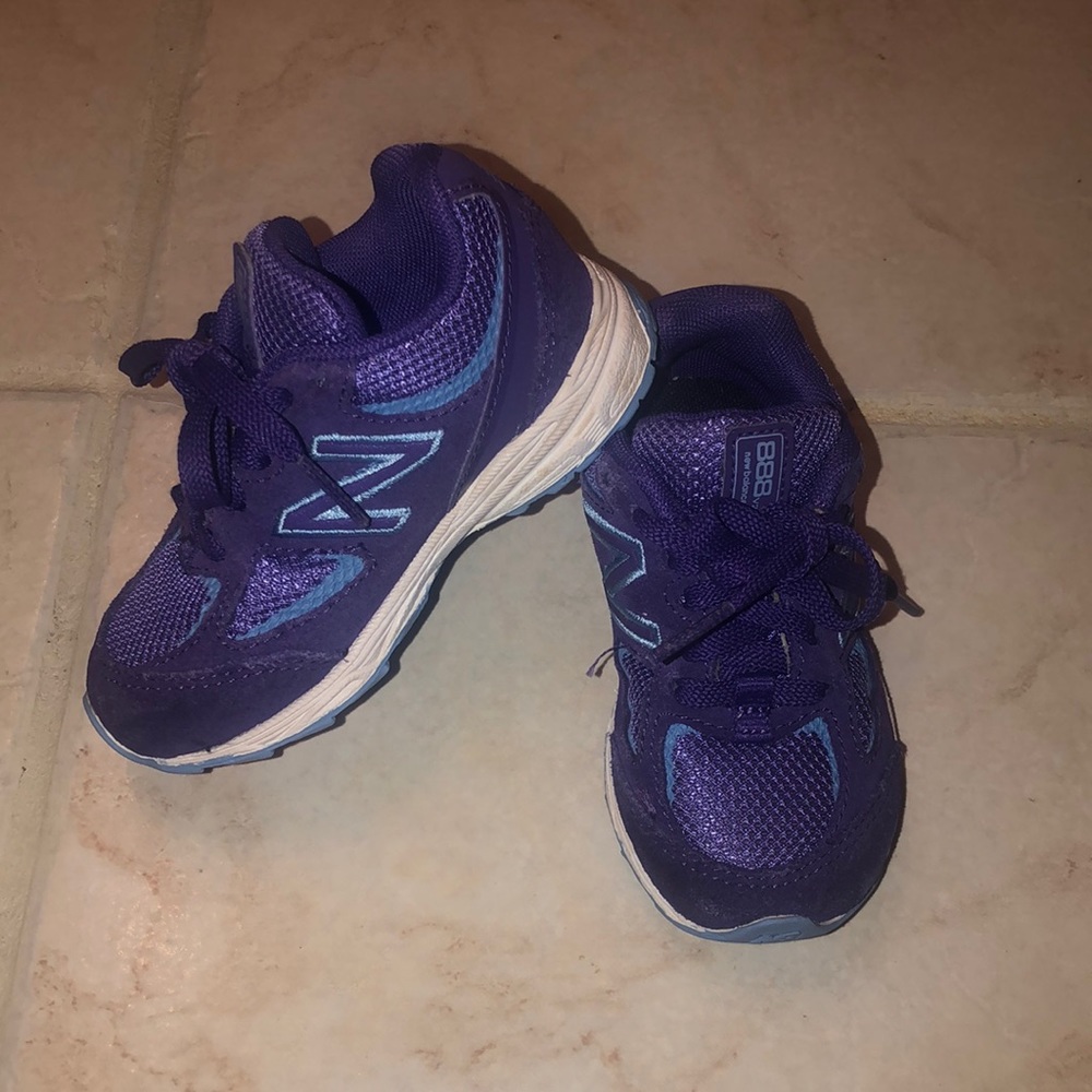 New Balance 888v2 shoes